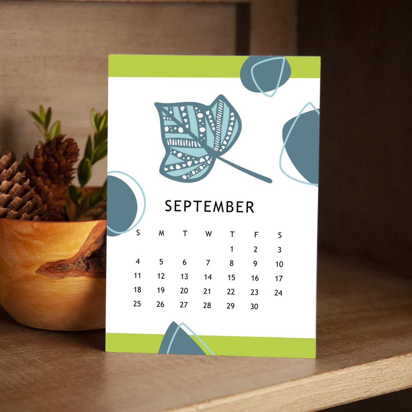 Whimsical Desk Calendar 2022| ENGLISH